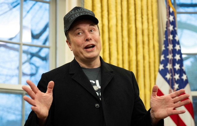 Elon Musks Team der Raumfahrtfirma SpaceX soll das Kommandozentrum der US-Flugaufsichtsbehörde besuchen. (Archivbild)<span class='image-autor'>Foto: AFP/JIM WATSON</span>