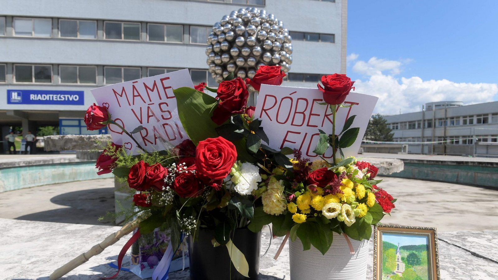 Der Zustand des 59-jährigen Regierungschefs sei aber weiter „ernst“.Foto: AFP/FERENC ISZA Der Zustand des 59-jährigen Regierungschefs sei aber weiter „ernst“.Foto: AFP/FERENC ISZA