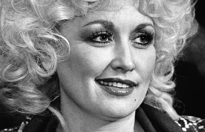 Country-Ikone Dolly Parton war nie um einen Spruch verlegen.<span class='image-autor'>Mark Humphrey/AP/dpa</span>