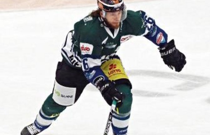 Neuzugang Evan Jasper hat in seinem dritten Spiel für die Bietigheim Steelers seine ersten Tore erzielt.  Foto: Archiv/Baumann