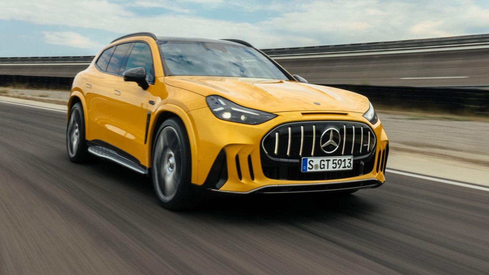 Der AMG GT SUV wurde in Affalterbach entwickelt. Das Fahrzeug wird in Sindelfingen produziert werden, die Axial-Fluss-Motoren kommen aus dem Werk in Berlin-Marienfelde.Mercedes-Benz AG Der AMG GT SUV wurde in Affalterbach entwickelt. Das Fahrzeug wird in Sindelfingen produziert werden, die Axial-Fluss-Motoren kommen aus dem Werk in Berlin-Marienfelde.Mercedes-Benz AG