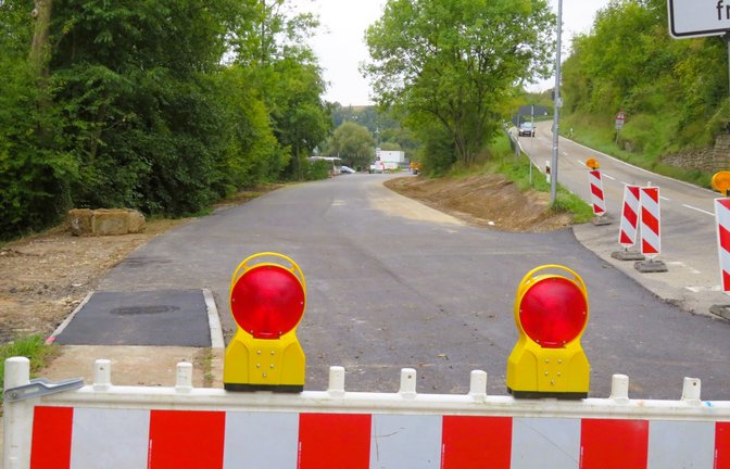 Seit Dezember 2024 ist die Kreisstraße zwischen Eberdingen und Riet gesperrt. Eine Ende der Sanierung ist in Sicht. Nach Auskunft des Landkreises soll die Freigabe am 31. Oktober erfolgen.  <span class='image-autor'>Foto: Arning</span>