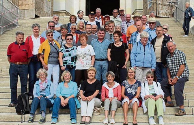 Kultur und gesellschaftliches Beisammensein: Die Illinger Handballer und ihre Partner und Freunde fuhren vor wenigen Tagen an die Donau. Foto: p