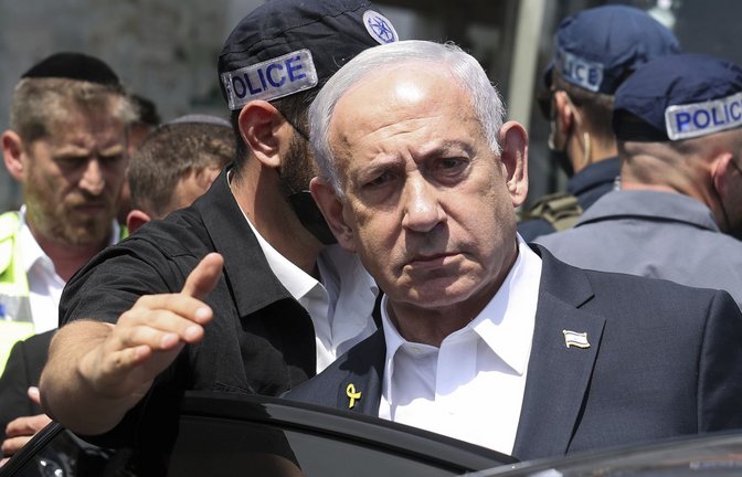 Benjamin Netanjahu: Die israelische Polizei hat einen Haftbefehl gegen seinen ehemaligen Berater erlassen (Archivfoto).<span class='image-autor'>Foto: Ronen Zvulun/Pool REUTERS/AP/dpa/Ronen Zvulun</span>
