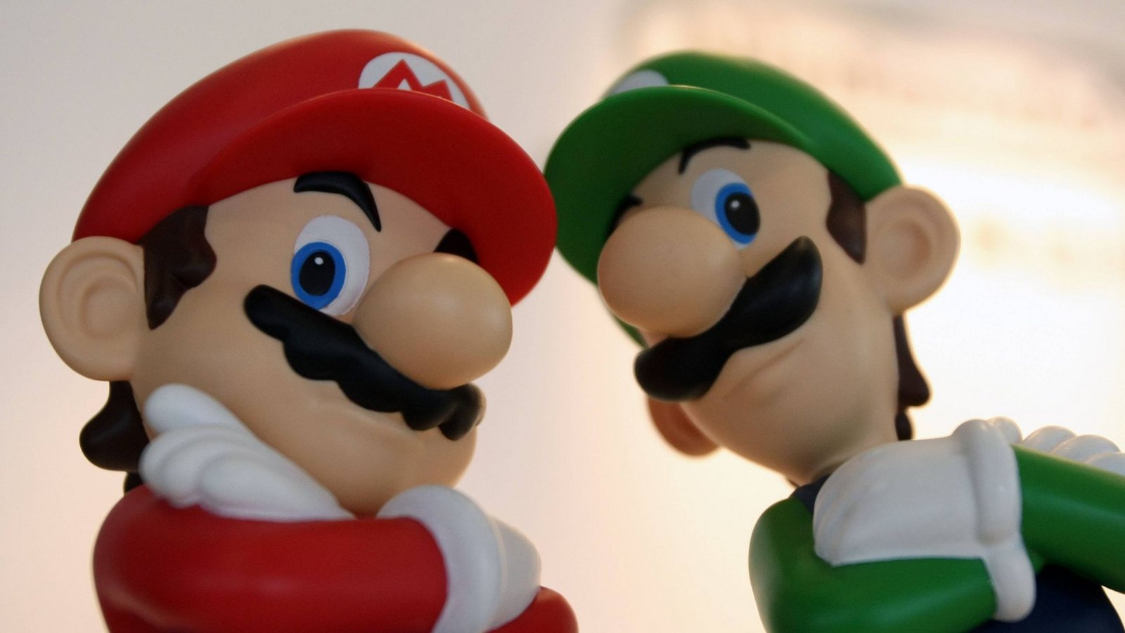 Figuren von Super Mario und Luigi in der Nintendo-Firmenzentrale in Tokio.Foto: Imago/Zuma Press Figuren von Super Mario und Luigi in der Nintendo-Firmenzentrale in Tokio.Foto: Imago/Zuma Press