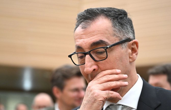 Bei seiner Wahl  zum Ministerpräsidenten erhält Cem Özdemir nicht die volle Rückendeckung von der Regierungskoalition.<span class='image-autor'>Foto: dpa/Marijan Murat</span>
