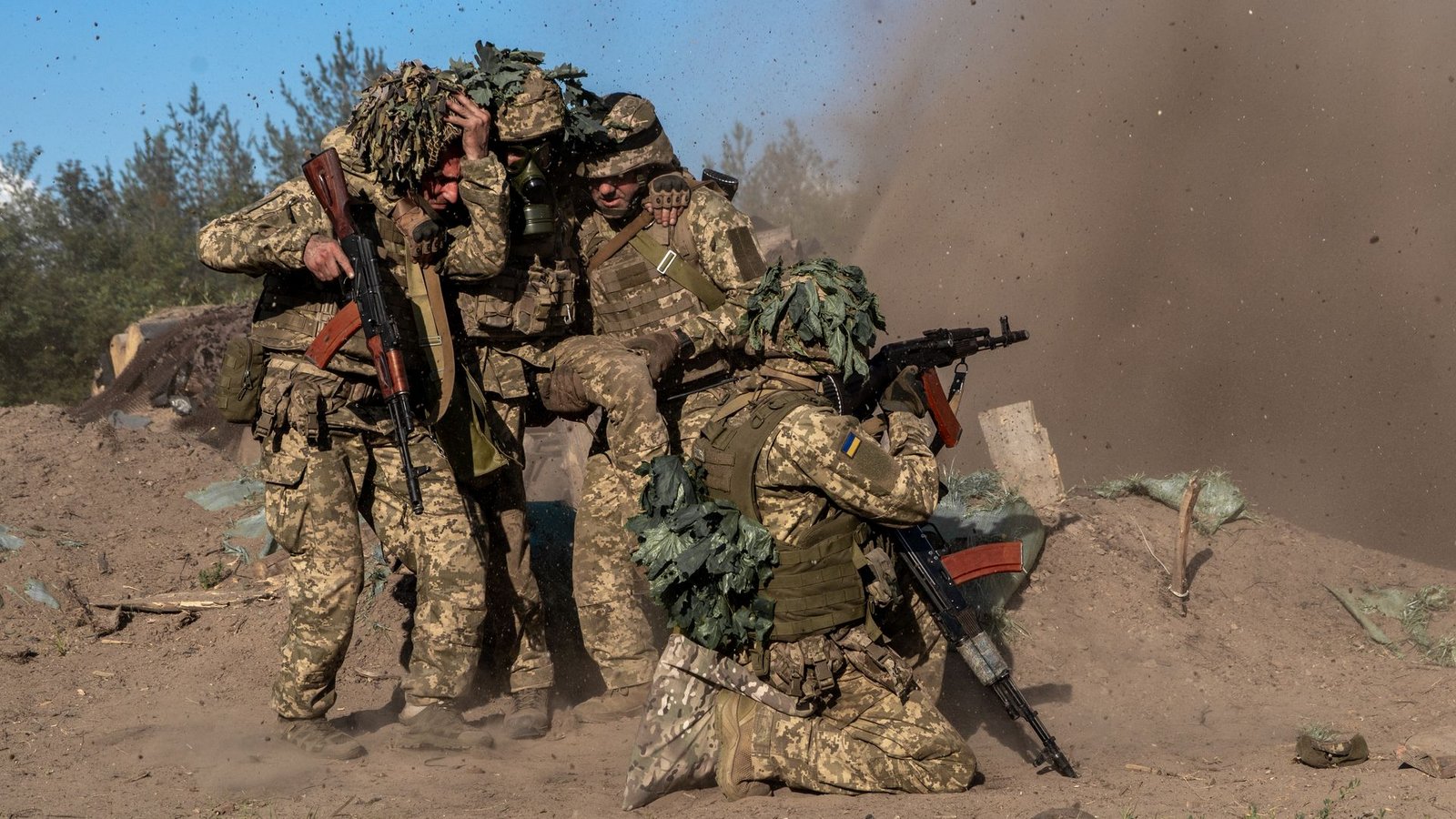 Die Ukraine kann ihren Bedarf an Soldaten auch wegen vieler Fahnenflüchtigen nicht decken. (Archivbild)Foto: Andrii Marienko/AP/dpa