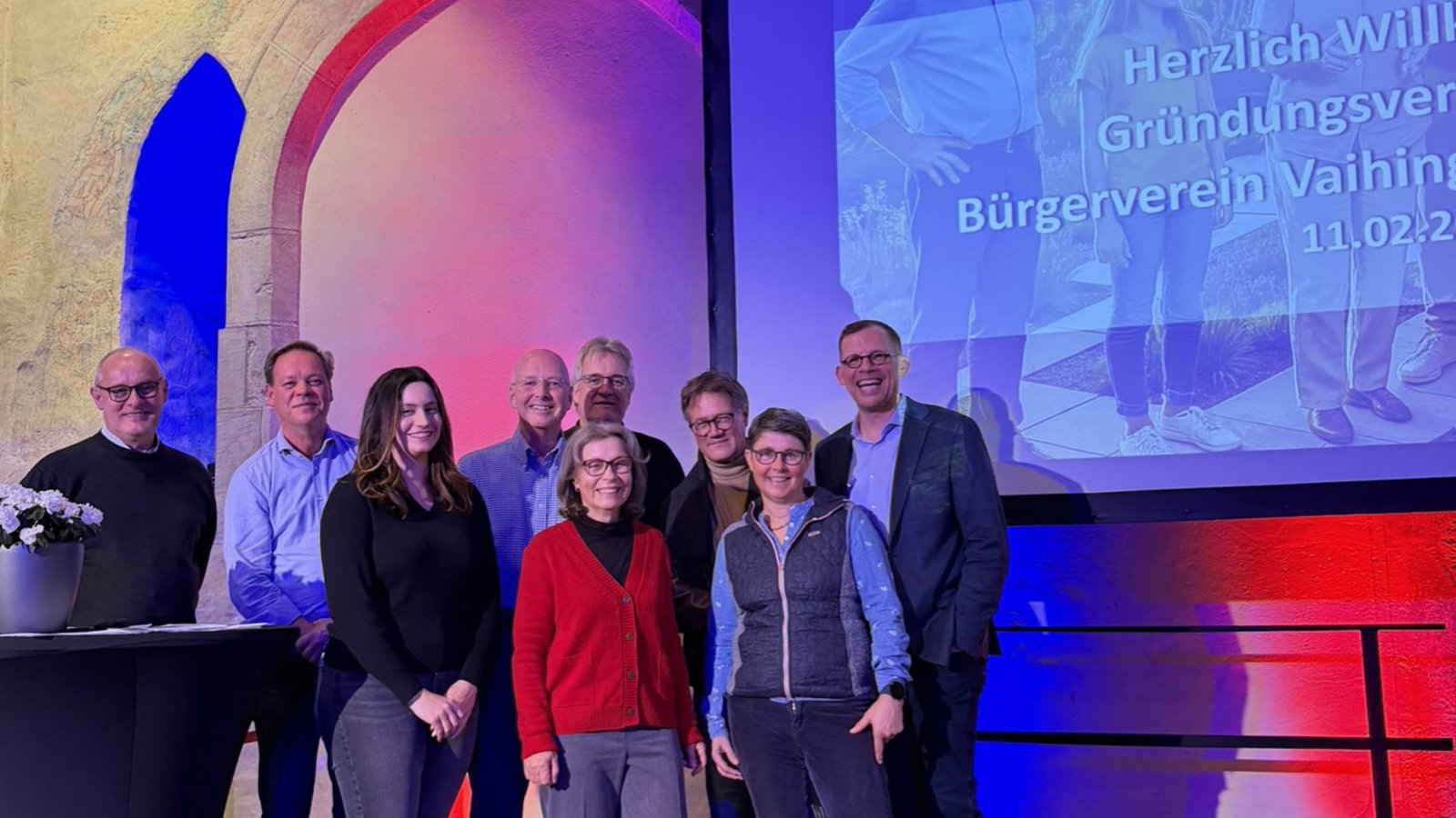 Der Vorstand (von links): Norbert Geissel (Geschäftsführer Eigenbetrieb Gartenschau), Martin Wennberg, Lisa Ernst, Martin Krugmeister, Sybille Bornmann, Thomas Hachenberger, Ulrich Natterer, Regine Hachtel und Oberbürgermeister Uwe Skrzypek-Muth. Es fehlt: Ute Herr.  Foto: pv