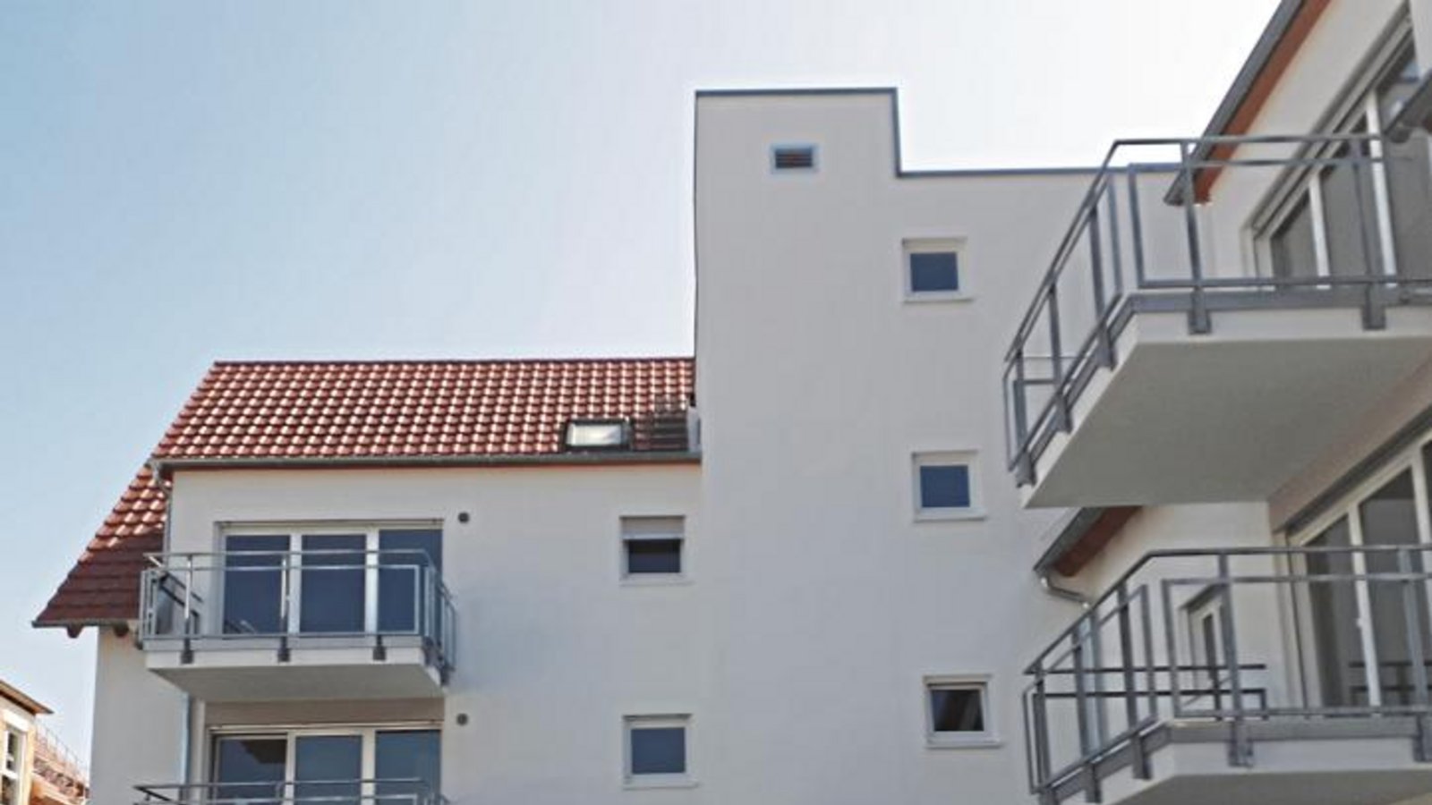 In den kommenden Wochen soll die Vergabe der sozialverträglichen Mietwohnungen im Neubau in der Sedanstraße in Sersheim beginnen.  Foto: Glemser