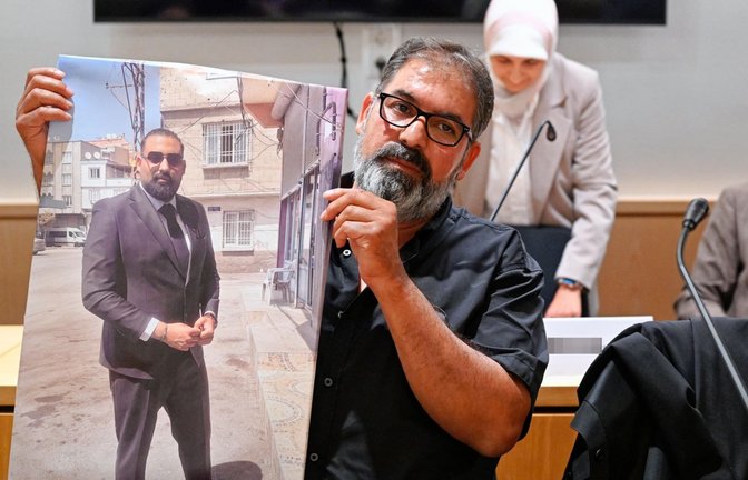 Serkan Calar soll nicht vergessen werden. (Archivbild)<span class='image-autor'>Uwe Anspach/dpa POOL/dpa</span>