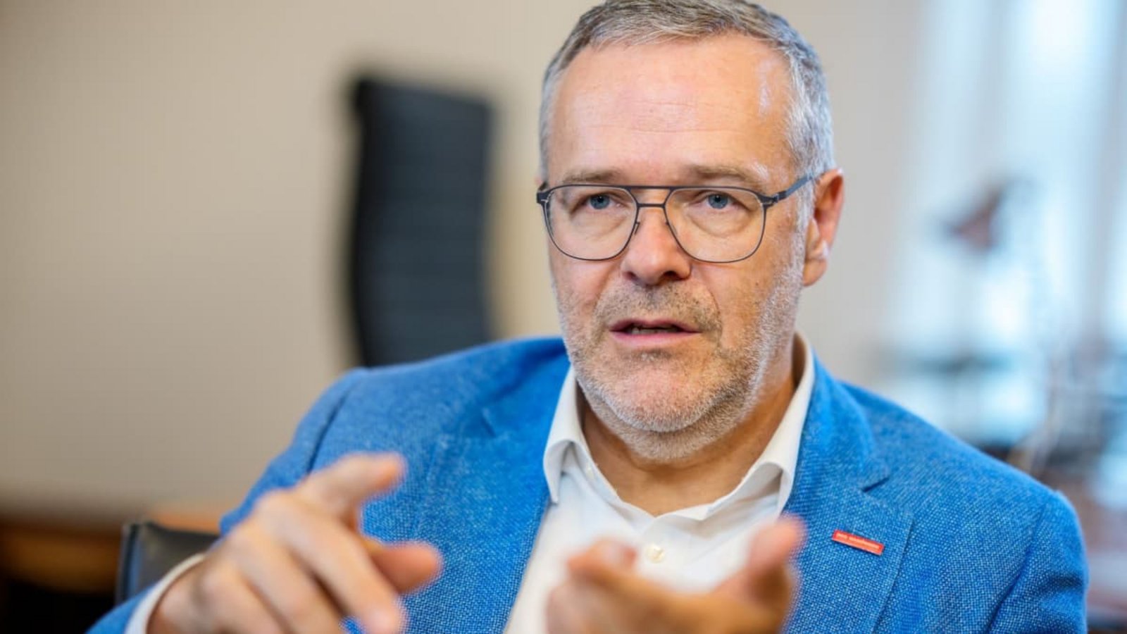 Handwerkspräsident Jörg Dittrich dringt auf Bürokratieabbau und die Abschaffung des Sonntagsbackverbots.Michael Kappeler/dpa Handwerkspräsident Jörg Dittrich dringt auf Bürokratieabbau und die Abschaffung des Sonntagsbackverbots.Michael Kappeler/dpa