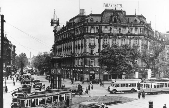 Der Potsdamer Platz vor seiner Zerstörung im Zweiten Weltkrieg. Berlin war damals eine Weltmetropole – und das Revier des Malers George Grosz.<span class='image-autor'>Foto: Bundesarchiv/o.Ang.</span>