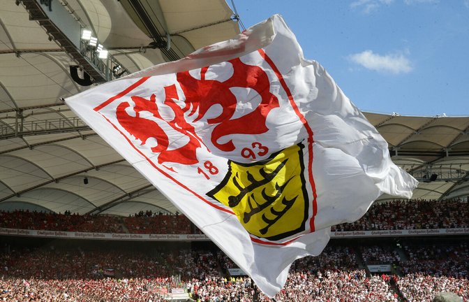 Seine zahlreichen Fans und Mitglieder verhelfen dem VfB Stuttgart zu hohen Beitragseinnahmen. In unserer Bildergalerie werfen wir einen genaueren Blick in die Bilanz für 2022 von AG und e.V.<span class='image-autor'>Foto: Baumann</span>