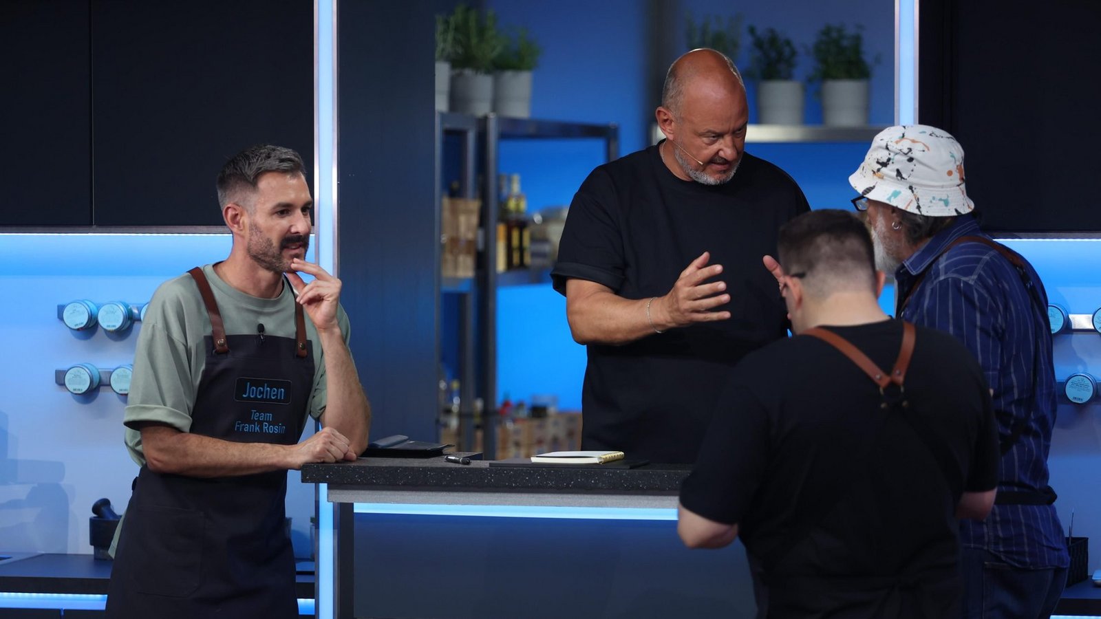 (v.l.n.r.) Jochen Schropp; Frank Rosin; Paul Cooks; Andreas HoppeFoto: © Joyn / Benedikt Müller