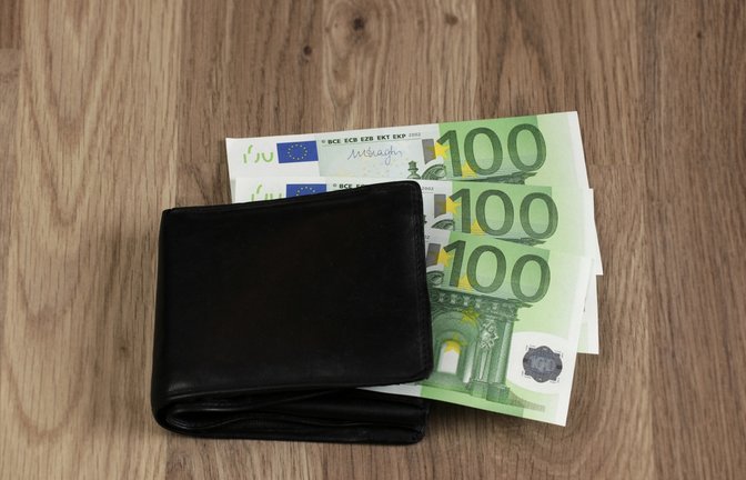 Auch Rentner müssen die 300 € versteuern.<span class='image-autor'>Foto: i-am-helen / shutterstock.com</span>