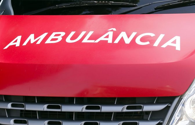 Bei einem schweren Autounfall in Portugal ist am Karfreitag eine vierköpfige deutsche Familie ums Leben gekommen (Symbolfoto).<span class='image-autor'>Foto: IMAGO/Panthermedia/sidneydealmeida via imago-images</span>