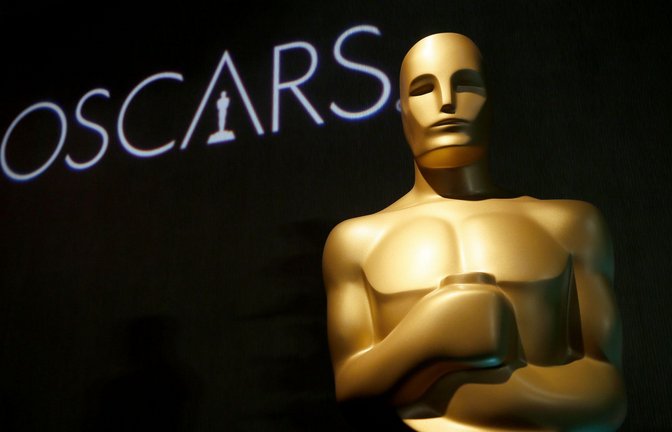 Oscar-Statue beim Lunch für die Nominierten.<span class='image-autor'>Foto: dpa/Danny Moloshok</span>