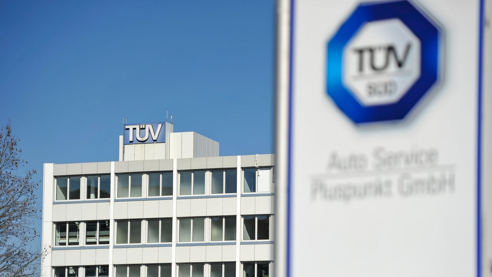 Für die Hauptuntersuchung gelten ab 2023 neue Preise. (Symbolbild)Foto: Lichtgut/Max Kovalenko Für die Hauptuntersuchung gelten ab 2023 neue Preise. (Symbolbild)Foto: Lichtgut/Max Kovalenko