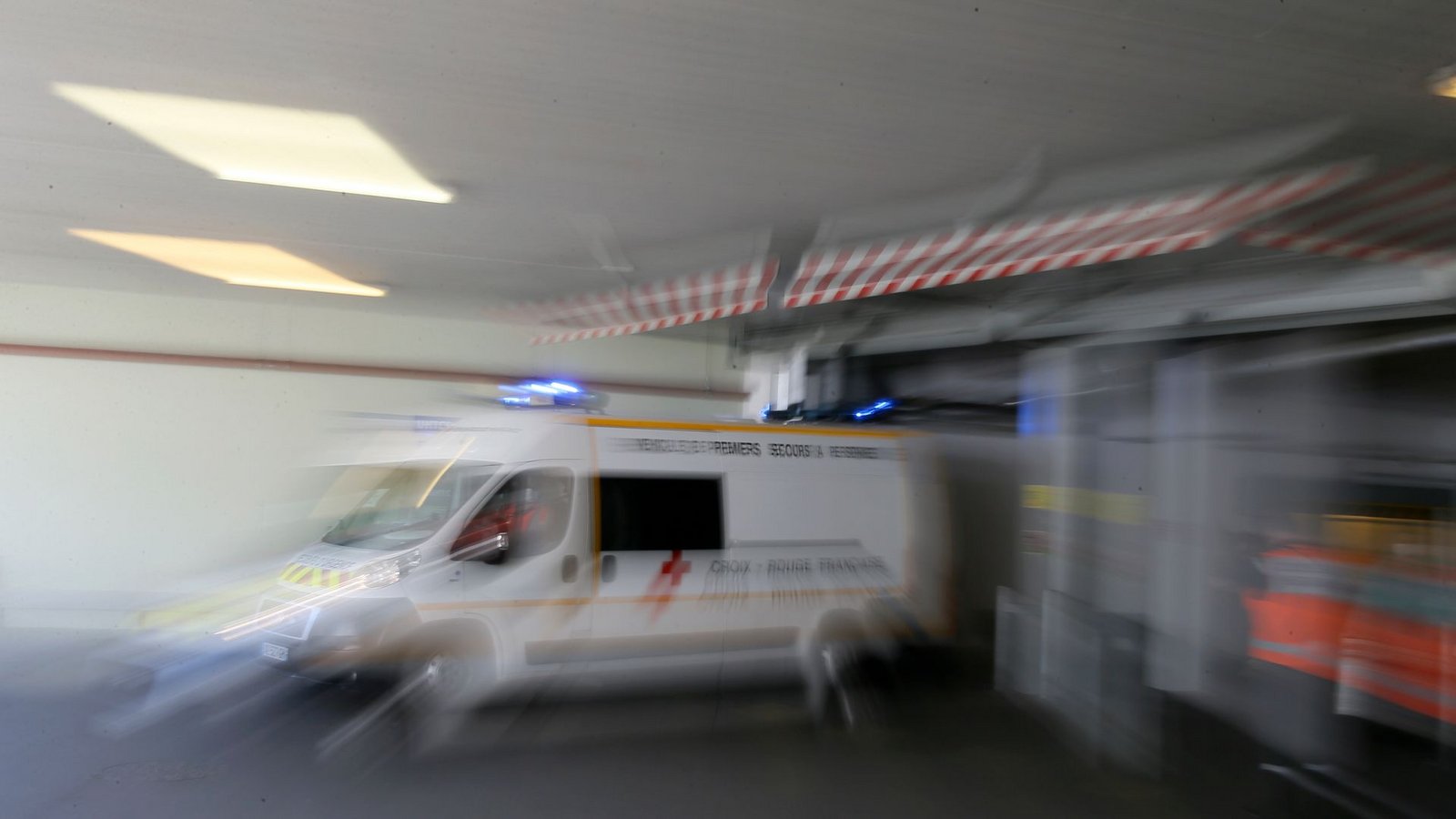 Ein aus dem Kongo nach Frankreich zurückgekehrter Arzt ist an Ebola erkrankt. (Symbolbild)Foto: David Vincent/AP/dpa