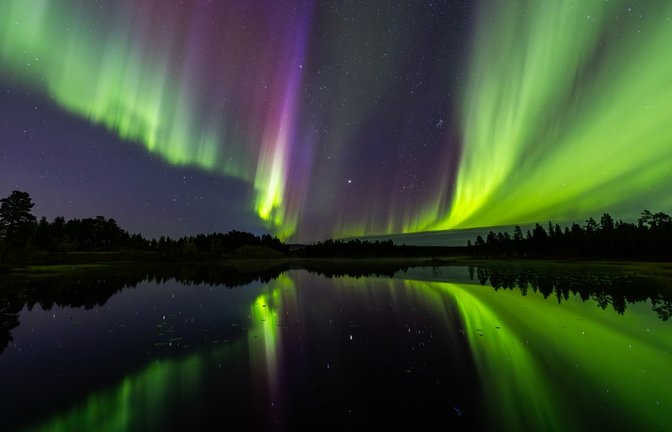 Der nächste Sonnensturm erreicht die Erde. Die Chancen, Polarlichter auch in Deutschland zu sehen, sind dieses Mal deutlich besser.<span class='image-autor'>Foto: AlbertoGonzalez / Shutterstock.com</span>