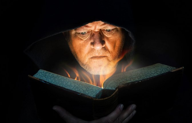 Erleuchtet? Viele Sekten basteln sich ihr Weltbild aus  weit verstreuten Zutaten  zusammen.<span class='image-autor'>Foto: /Rainer Fuhrmann</span>