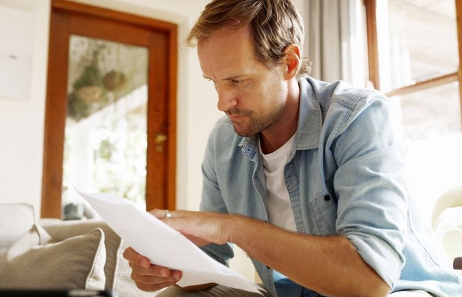 Ab sofort soll es beim Schufa-Score mehr Transparenz geben.<span class='image-autor'>Foto: PeopleImages/ Shutterstock</span>