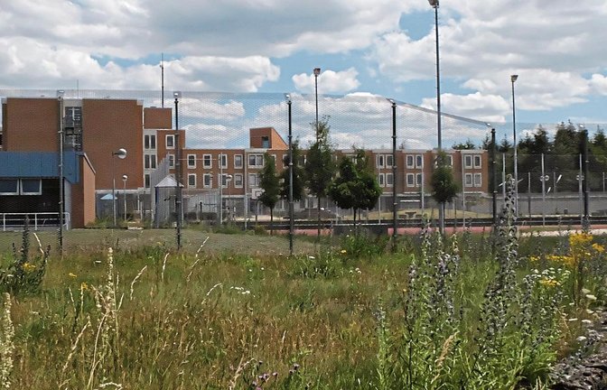 Vor 30 Jahren ging die Justizvollzugsanstalt Heimsheim in Betrieb. Ein Blick hinter die Kulissen. Fotos: Friedrich