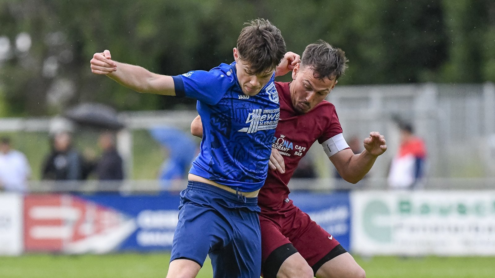 Louis Wäbisch (links) trifft mit dem VfB Vaihingen im Vorbereitungsspiel am unteren Egelsee auf die SGM Ludwigsburg/Freiberg II. Foto: Leitner Louis Wäbisch (links) trifft mit dem VfB Vaihingen im Vorbereitungsspiel am unteren Egelsee auf die SGM Ludwigsburg/Freiberg II. Foto: Leitner