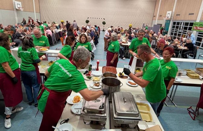 Kleinglattbach Obst- und Gartenbauverein OGV Schnitzeltag Halle im See Fest