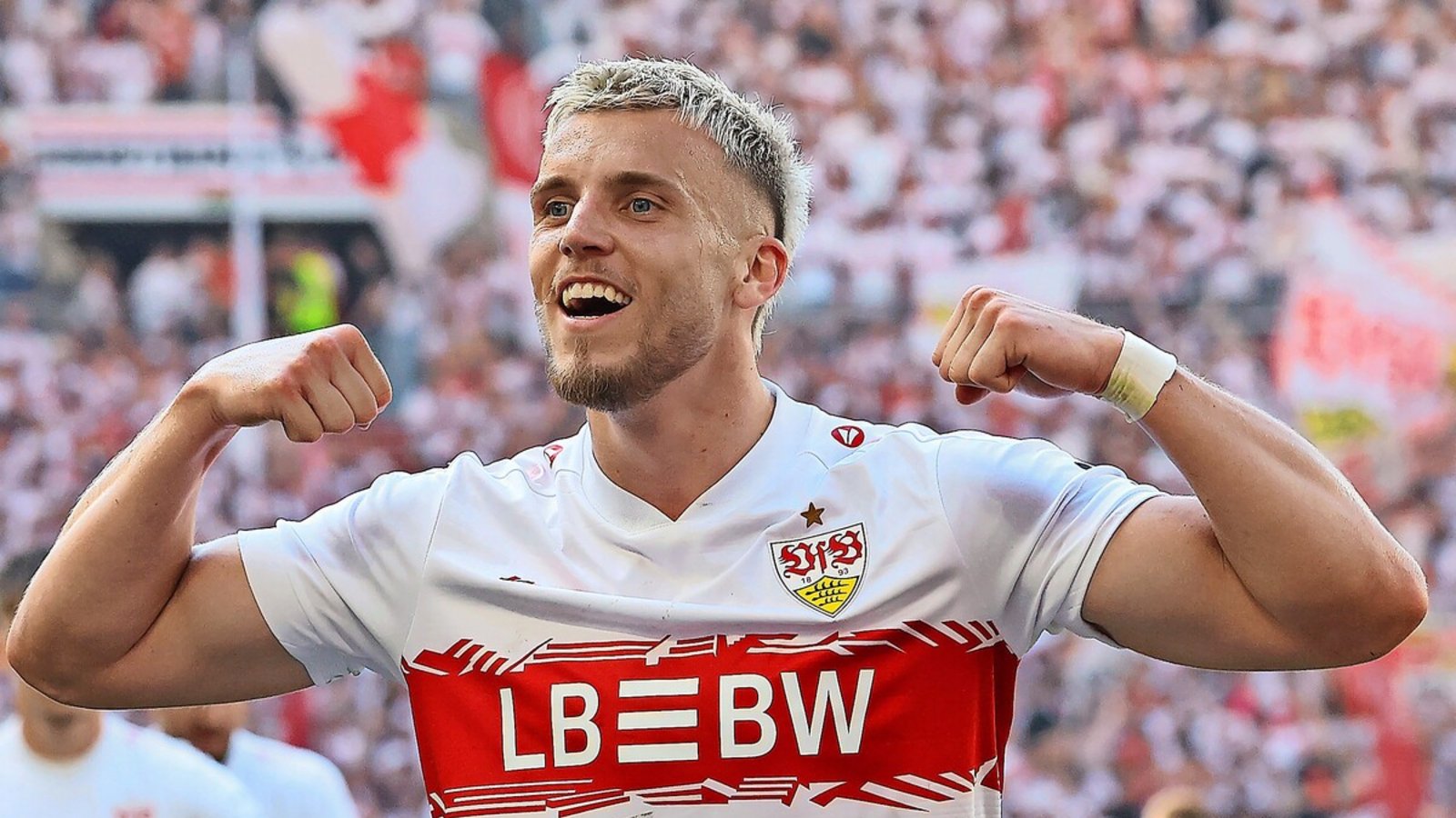 Er war der Mann des Spiels beim VfB: Ermedin Demirovic.Foto: Baumann Er war der Mann des Spiels beim VfB: Ermedin Demirovic.Foto: Baumann