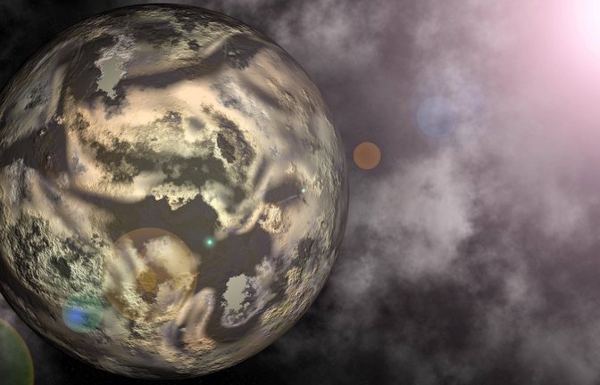 Eisig und lebensfeindlich: Auf Pluto könnte es einen Supervulkan von der Größe der Yellowstone-Caldera geben. Statt glühender Lava förderte dieser Eisvulkan riesige Mengen ammoniakhaltiges Wassereis an die Planetenoberfläche.<span class='image-autor'>Foto: Imago/Imagebroker</span>