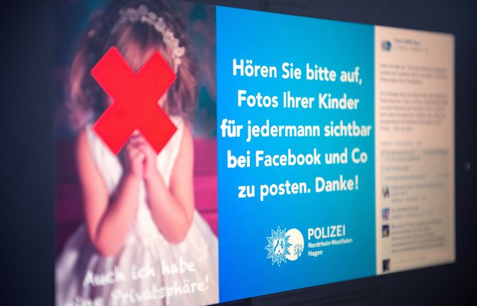 Die Polizei rät dazu, keine Kinderfotos zu posten.<span class='image-autor'>Foto: picture alliance / dpa/Monika Skolimowska</span>