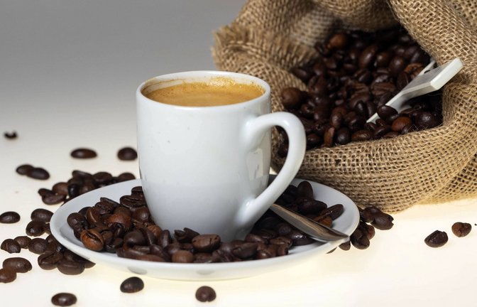 Kaffee soll in den kommenden Jahren deutlich teurer werden (Symbolfoto).<span class='image-autor'>Foto: IMAGO/Future Image/IMAGO/Burkhard Schubert</span>