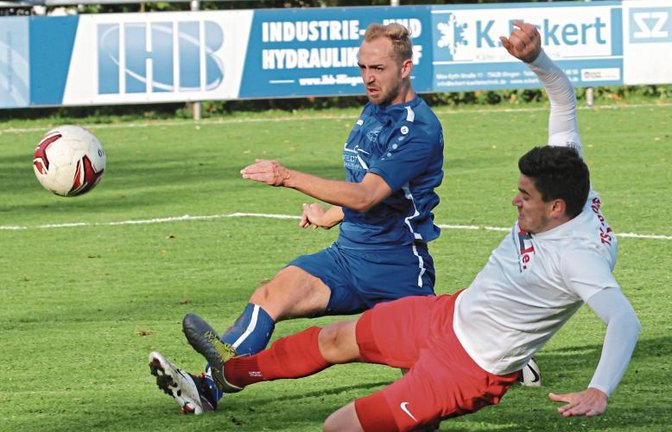 Fußball als Kontaktsport – zurzeit nicht wirklich vorstellbar. Foto: Nachreiner