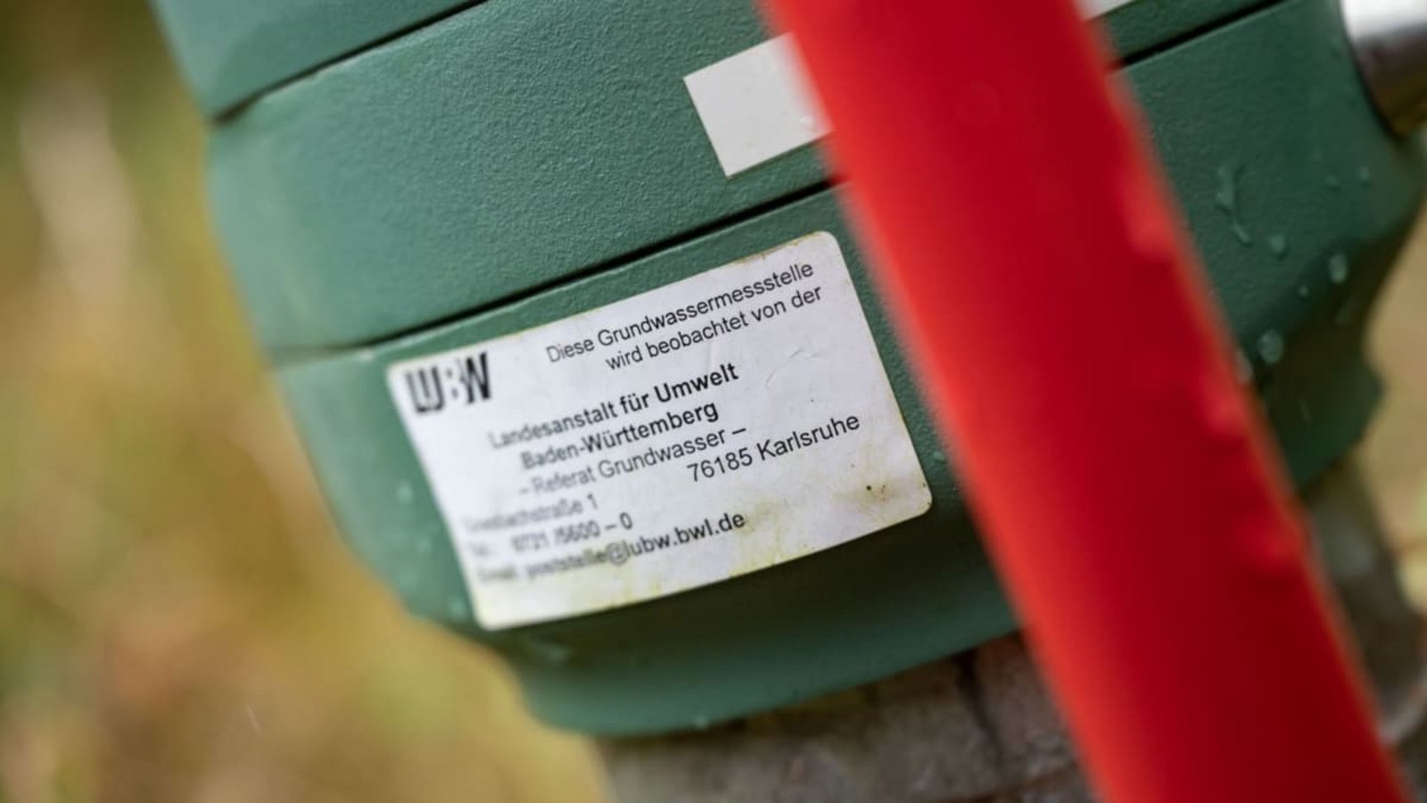 Die anhaltende Trockenheit führt im Südwesten zu weiter niedrigen Grundwasserverhältnissen.Marijan Murat/dpa