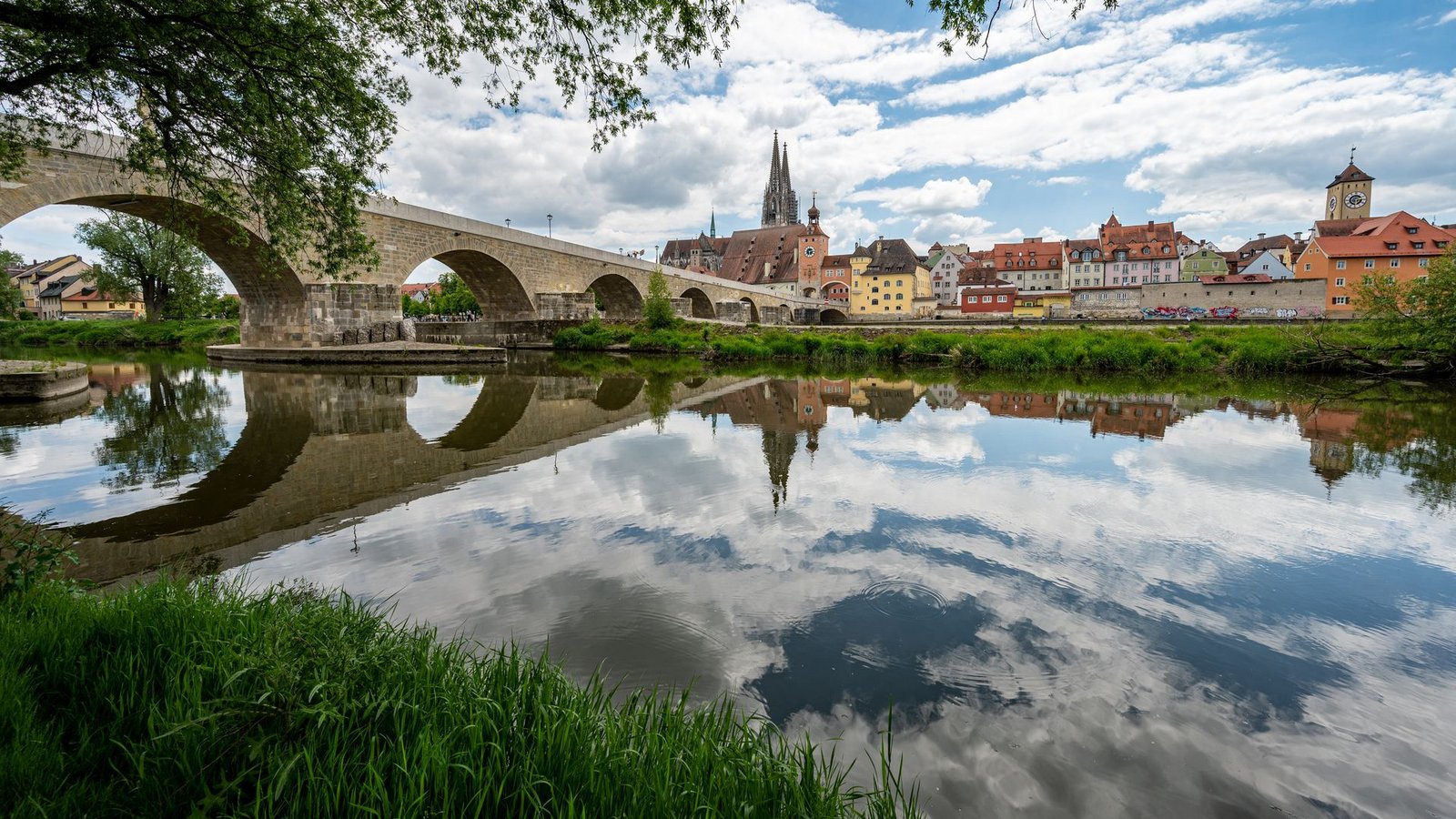 Seit 2006 ist Regensburg Unesco-Welterbe. (Archivbild)Foto: Armin Weigel/dpa