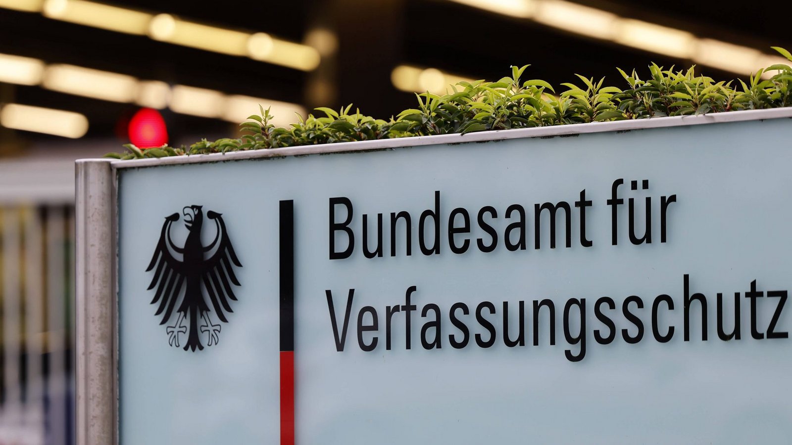 Das Bundesamt für Verfassungsschutz warnt vor weiteren russischen Cyberangriffen auf Nato-Länder. (Symbolbild)Foto: imago//Christoph Hardt