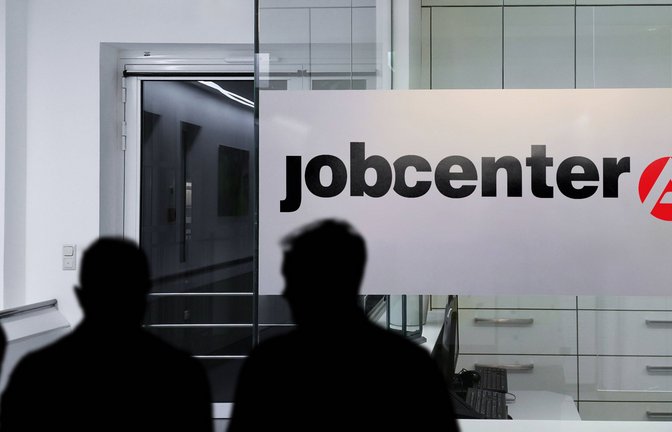 Erste Adresse für Hilfsbedürftige, die zur Arbeit fähig sind: das Jobcenter.<span class='image-autor'>Foto: Imago/Bihlmayerfotografie</span>