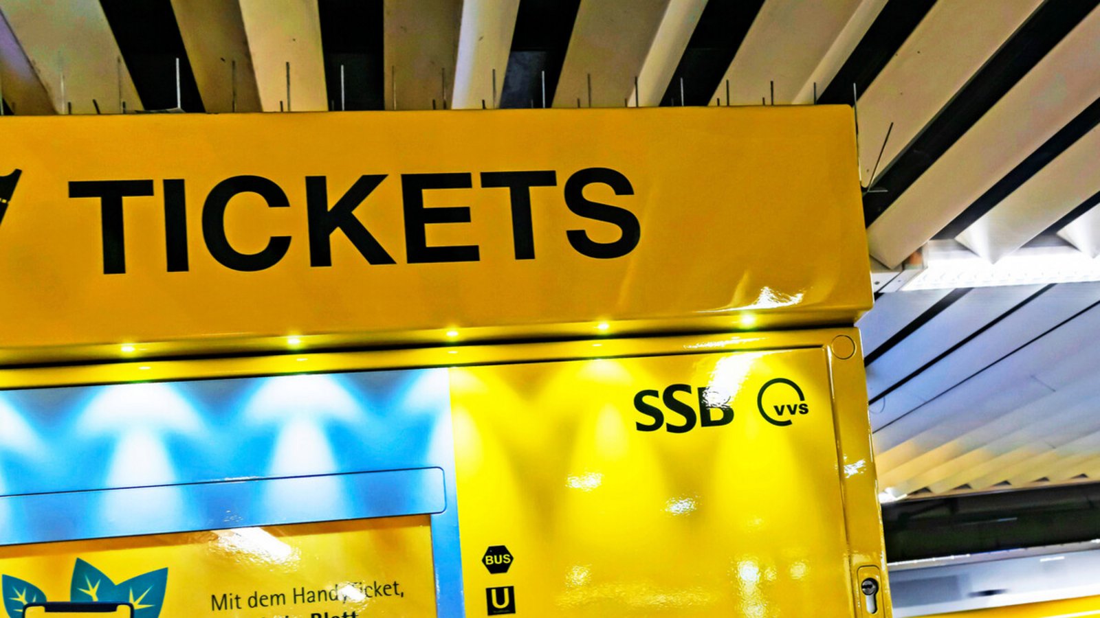 Ausweichen auf den Fahrscheinautomat: Am 8. April sind digitale Tickets der SSB zeitweise nicht verfügbarFoto: Imago//Arnulf Hettrich Ausweichen auf den Fahrscheinautomat: Am 8. April sind digitale Tickets der SSB zeitweise nicht verfügbarFoto: Imago//Arnulf Hettrich