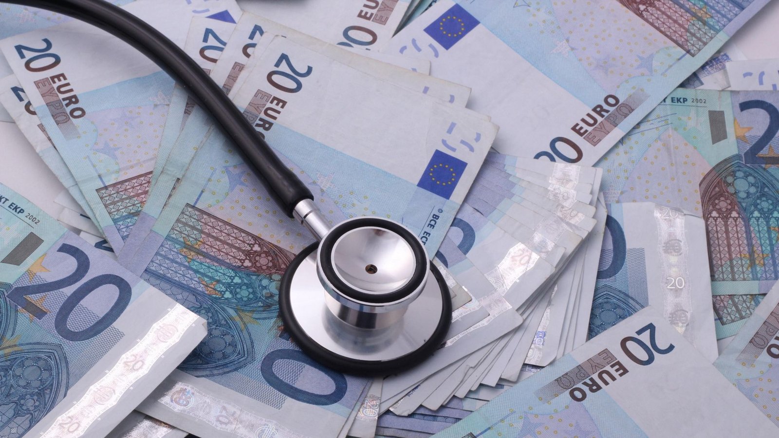 Der Zusatzbeitrag der Krankenkassen steigt seit 2015 immer weiter.Foto: picture alliance/dpa/CLARK/Clark Germany GmbH Der Zusatzbeitrag der Krankenkassen steigt seit 2015 immer weiter.Foto: picture alliance/dpa/CLARK/Clark Germany GmbH