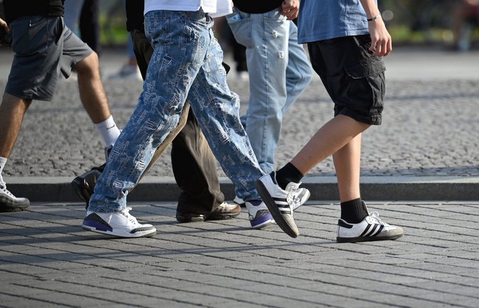 Junge Männer sind heute rechter als noch vor fünf Jahren – aber nicht unbedingt auf lange Sicht.<span class='image-autor'>Foto: dpa/Carla Benkö</span>