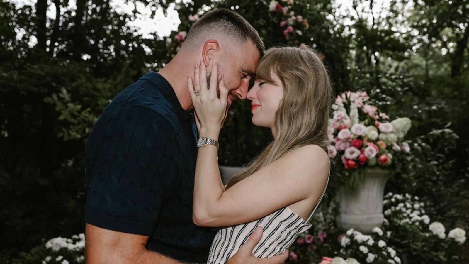Taylor Swift und Travis Kelce haben sich zur Freude vieler Fans verlobt.Foto: imago/ZUMA Press Wire / Taylor Swift and Travis Kelce Taylor Swift und Travis Kelce haben sich zur Freude vieler Fans verlobt.Foto: imago/ZUMA Press Wire / Taylor Swift and Travis Kelce