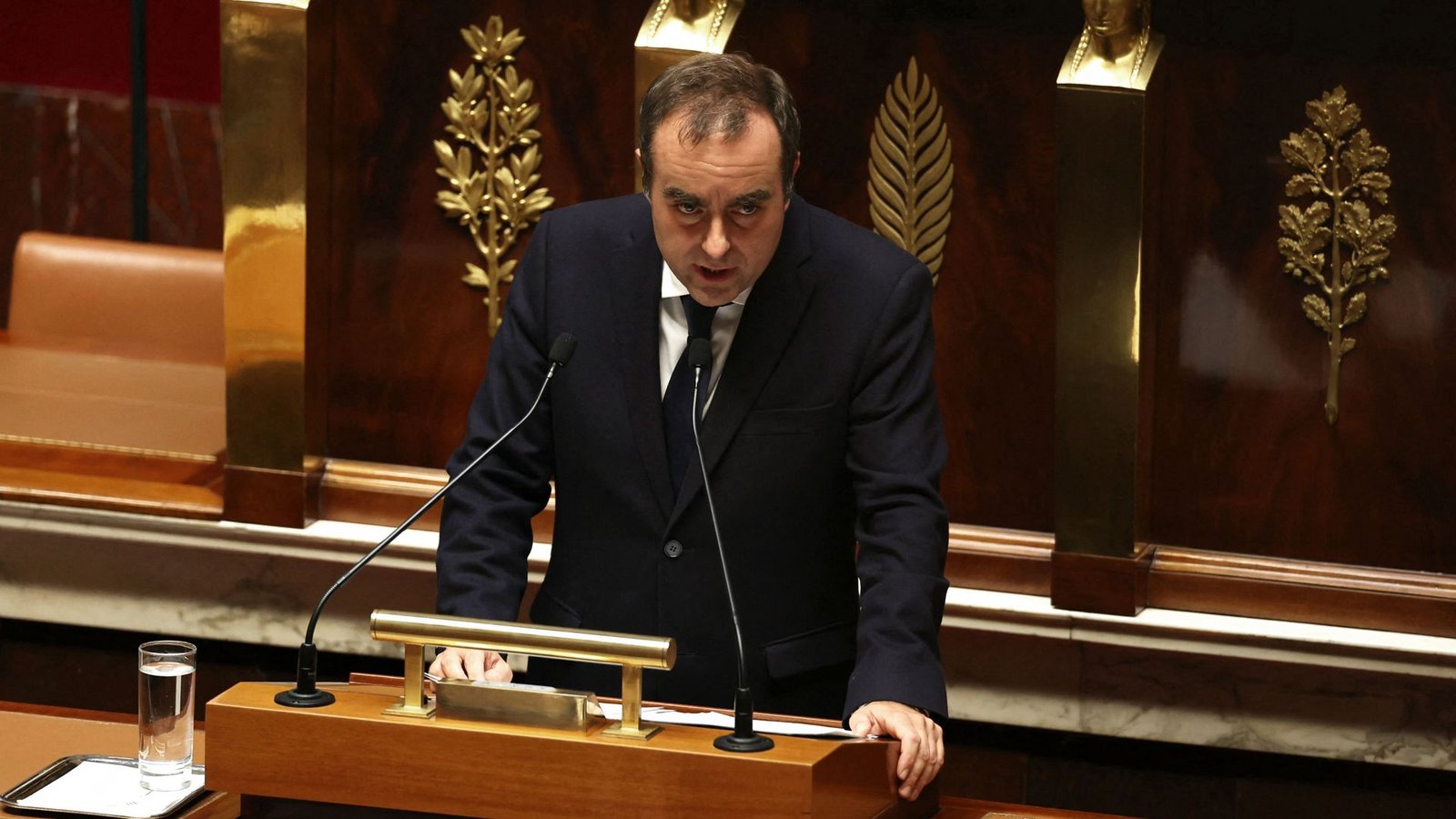 Frankreichs Premierminister Sébastien Lecornu schlägt das Aussetzen der geltenden Rentenreform vor.Foto: AFP/THOMAS SAMSON Frankreichs Premierminister Sébastien Lecornu schlägt das Aussetzen der geltenden Rentenreform vor.Foto: AFP/THOMAS SAMSON
