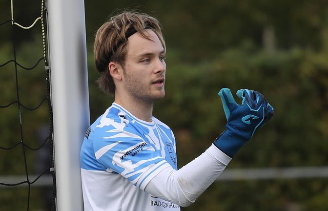 Bester Keeper der Spvgg Warmbronn: Fynn Jannis Kleinschmidt stand parallel mit seinen zwei Torwart-Kollegen auf dem Feld, als einziger jedoch zwischen den Pfosten.<span class='image-autor'>Andreas Gorr</span>