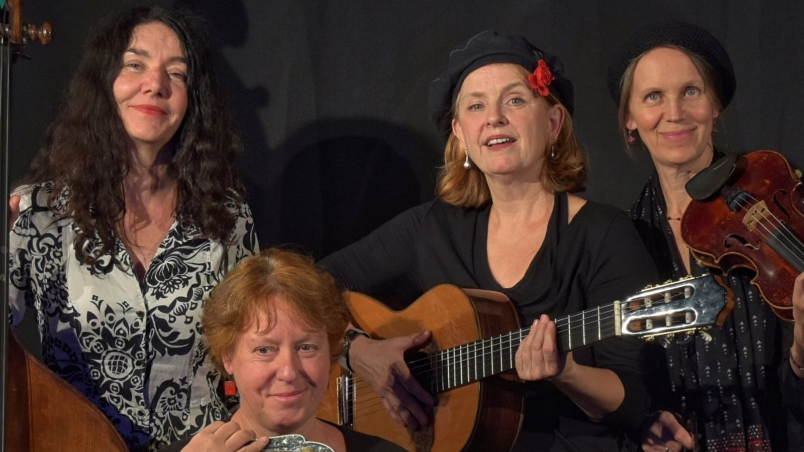 Die vier Musikerinnen von Rózsák kommen nach Bietigheim-Bissingen.  Foto: p