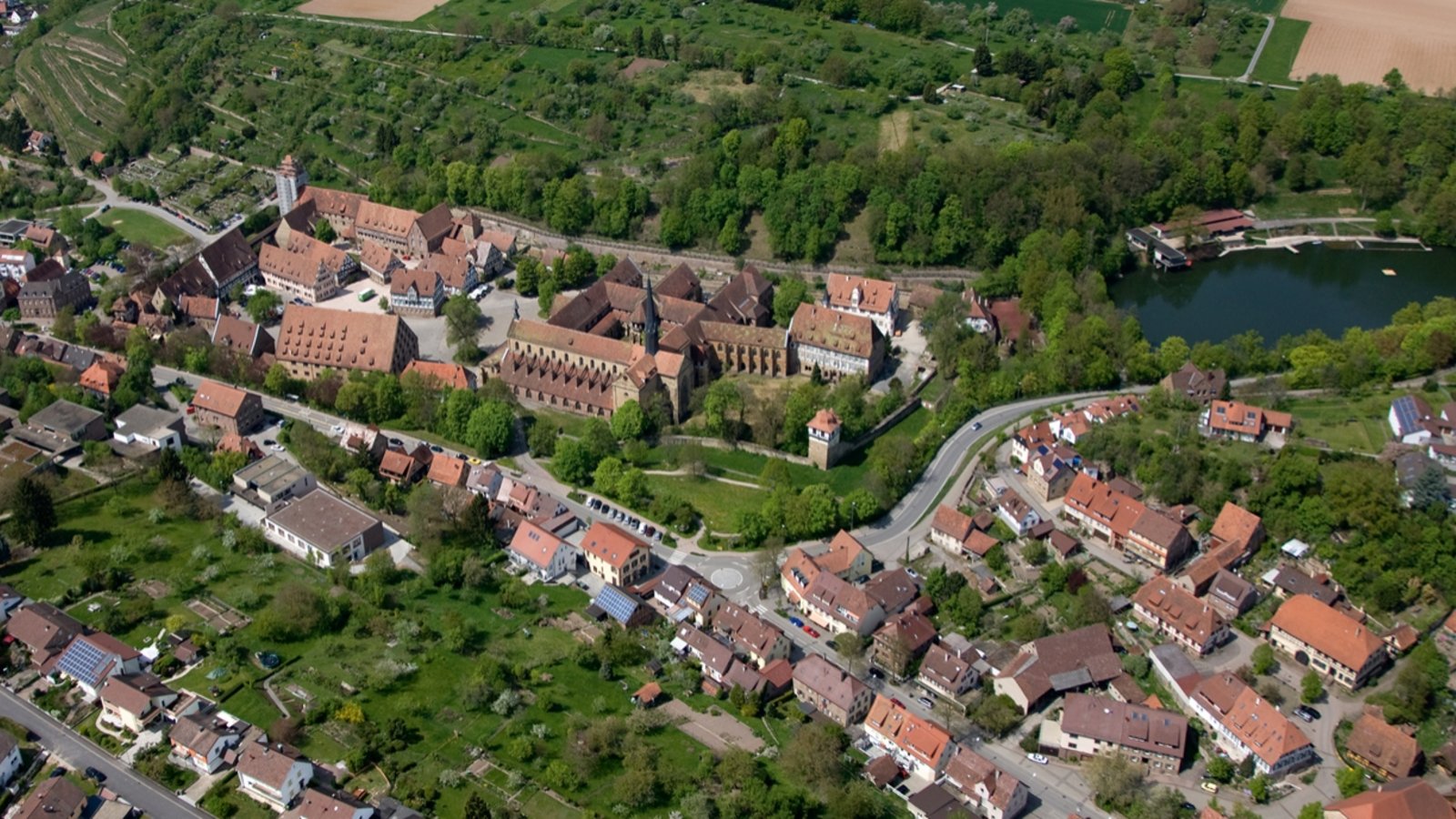 Geführter Spaziergang am Sonntag rund um das Kloster Maulbronn. Foto: SSG Geführter Spaziergang am Sonntag rund um das Kloster Maulbronn. Foto: SSG
