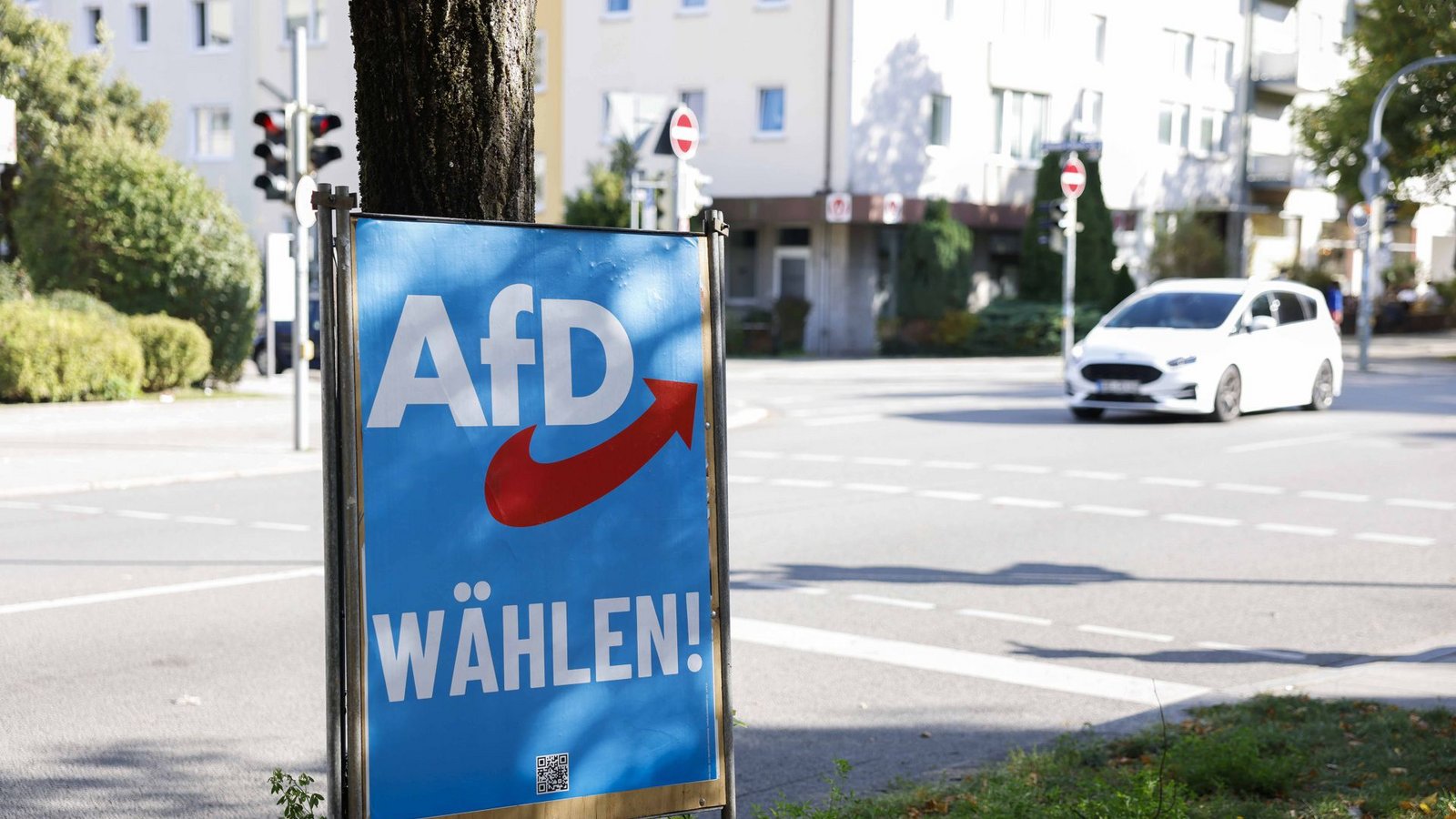 Zweistellige Wahlergebnisse für die AfD gibt es nun auch in westdeutschen Bundesländern.Foto: imago//Revierfoto Zweistellige Wahlergebnisse für die AfD gibt es nun auch in westdeutschen Bundesländern.Foto: imago//Revierfoto