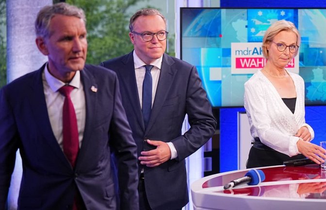 Björn Höcke (AfD, links) schlägt Sahra Wagenknecht als Ministerpräsidentin Thüringens vor. Doch das würde schon an deren BSW-Parteifreundin Katja Wolf (rechts) scheitern.<span class='image-autor'>Michael Kappeler/dpa</span>