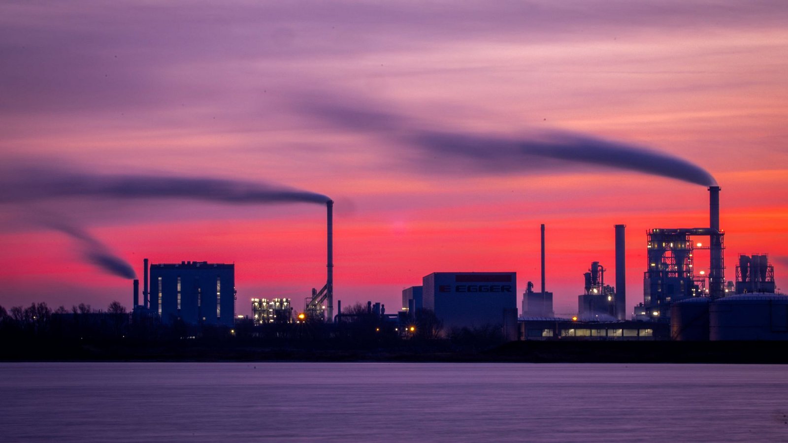 Der Jahresauftakt lief überraschend gut für die Industrie. (Archivbild)Foto: Jens Büttner/dpa