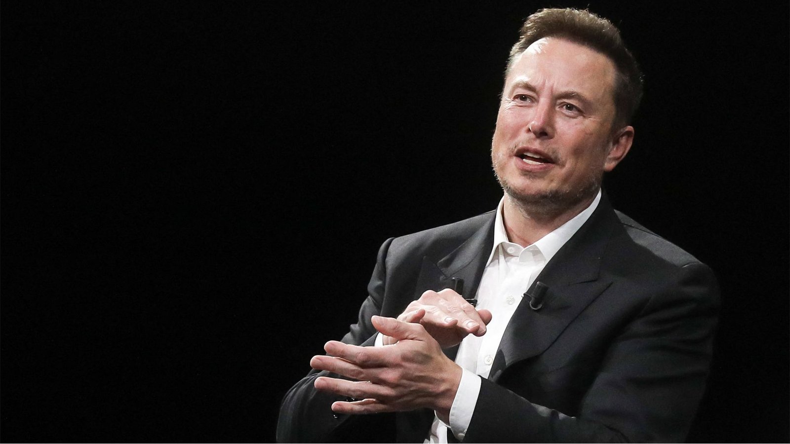 Präsidentenberater Elon Musk: Einer seiner Mitarbeiter hat offenbar aufgrund eines Versehens sensible Daten des US-Finanzministeriums bearbeiten können.Foto: IMAGO/Bestimage/IMAGO/Stephane Lemouton / Bestimage Präsidentenberater Elon Musk: Einer seiner Mitarbeiter hat offenbar aufgrund eines Versehens sensible Daten des US-Finanzministeriums bearbeiten können.Foto: IMAGO/Bestimage/IMAGO/Stephane Lemouton / Bestimage